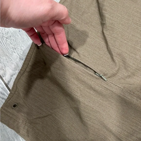 Columbia Twisted Creek Shorts for Men Size Large - Picture 4 of 8